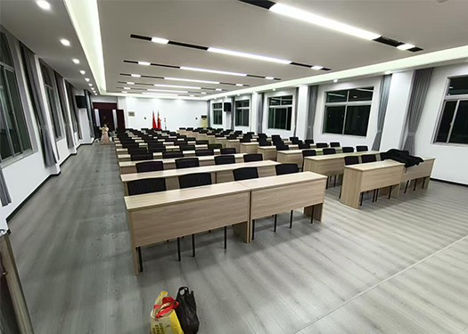 襄陽(yáng)市某單位會(huì)議室家具